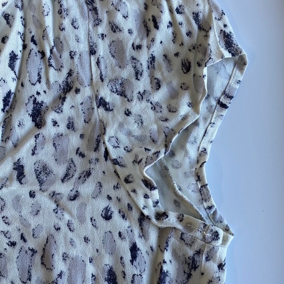 Animal Printed Dress - Picture 4 of 5